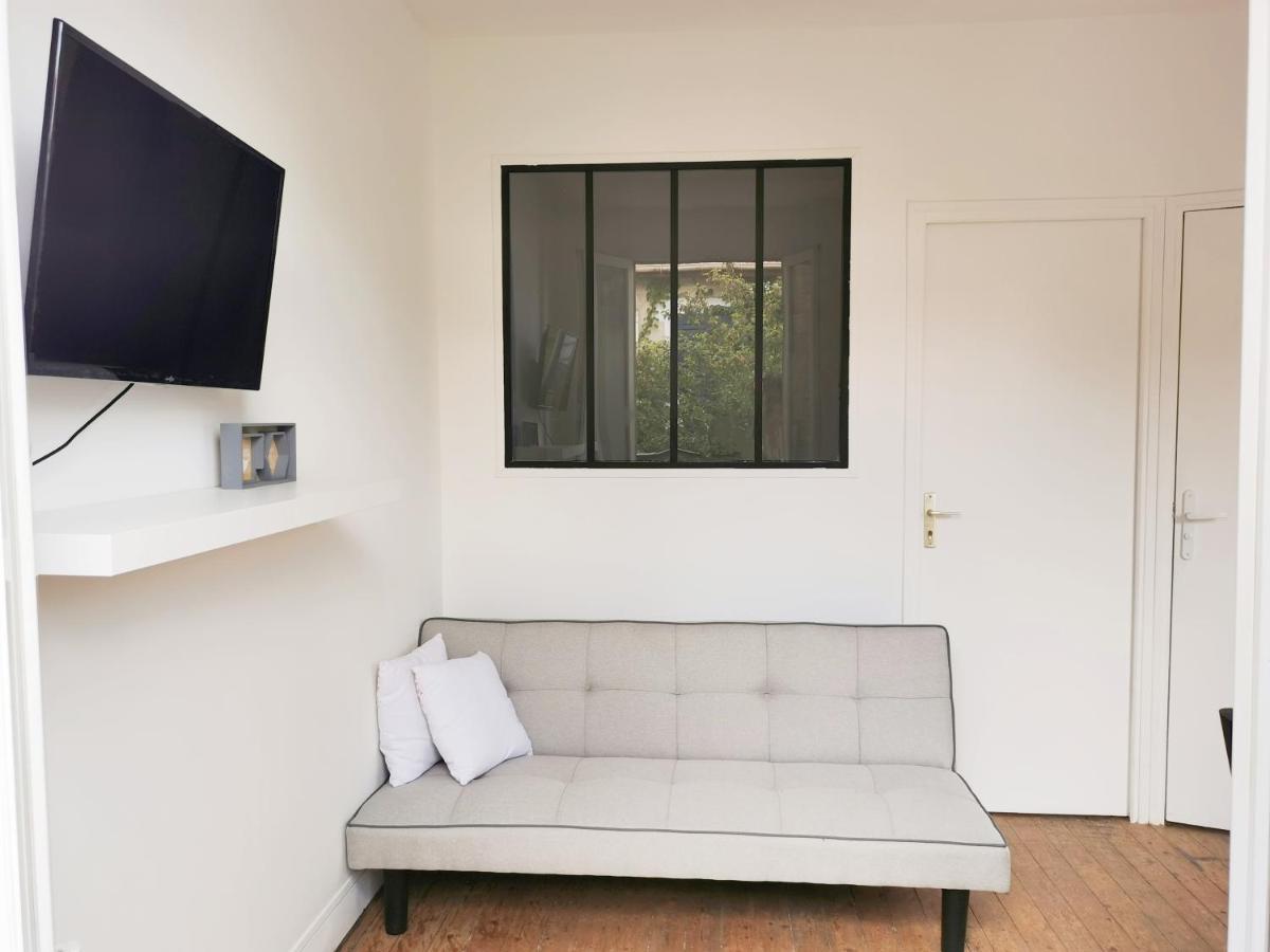 Joli appartement à 2 pas de Paris Bagnolet Exterior foto
